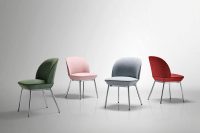 Momento-H-5220-Chrome-Frame-Scene