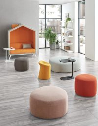 Pebble-Ottoman-Scene