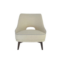 Piper (A166) Front View