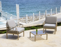 Garda Sofa - Beach View