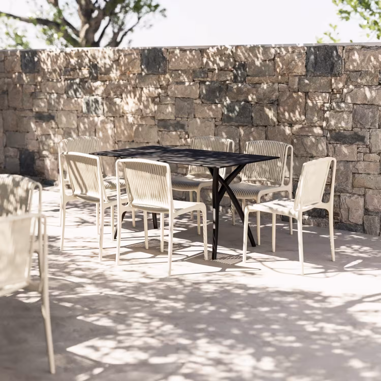 Nes Chair - Outdoor View