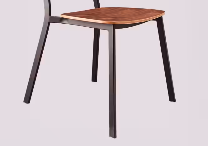 Maddy 4 Legs Chair Detail