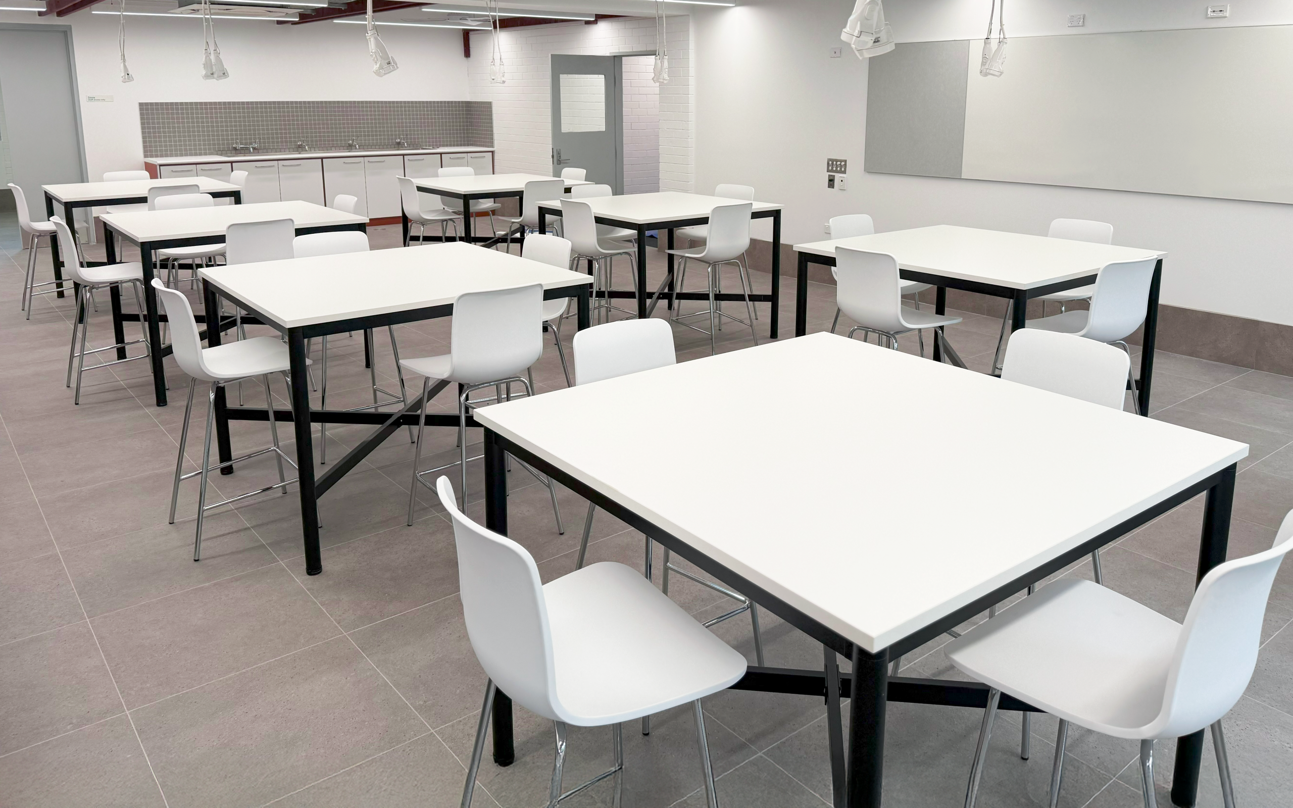 Atama Website Project Image Halo Desk - Duncraig SHS